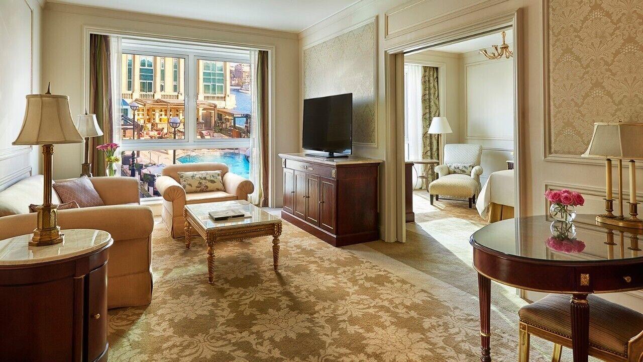 Four Seasons Cairo At The First Residence Giza Luaran gambar A suite at The Peninsula