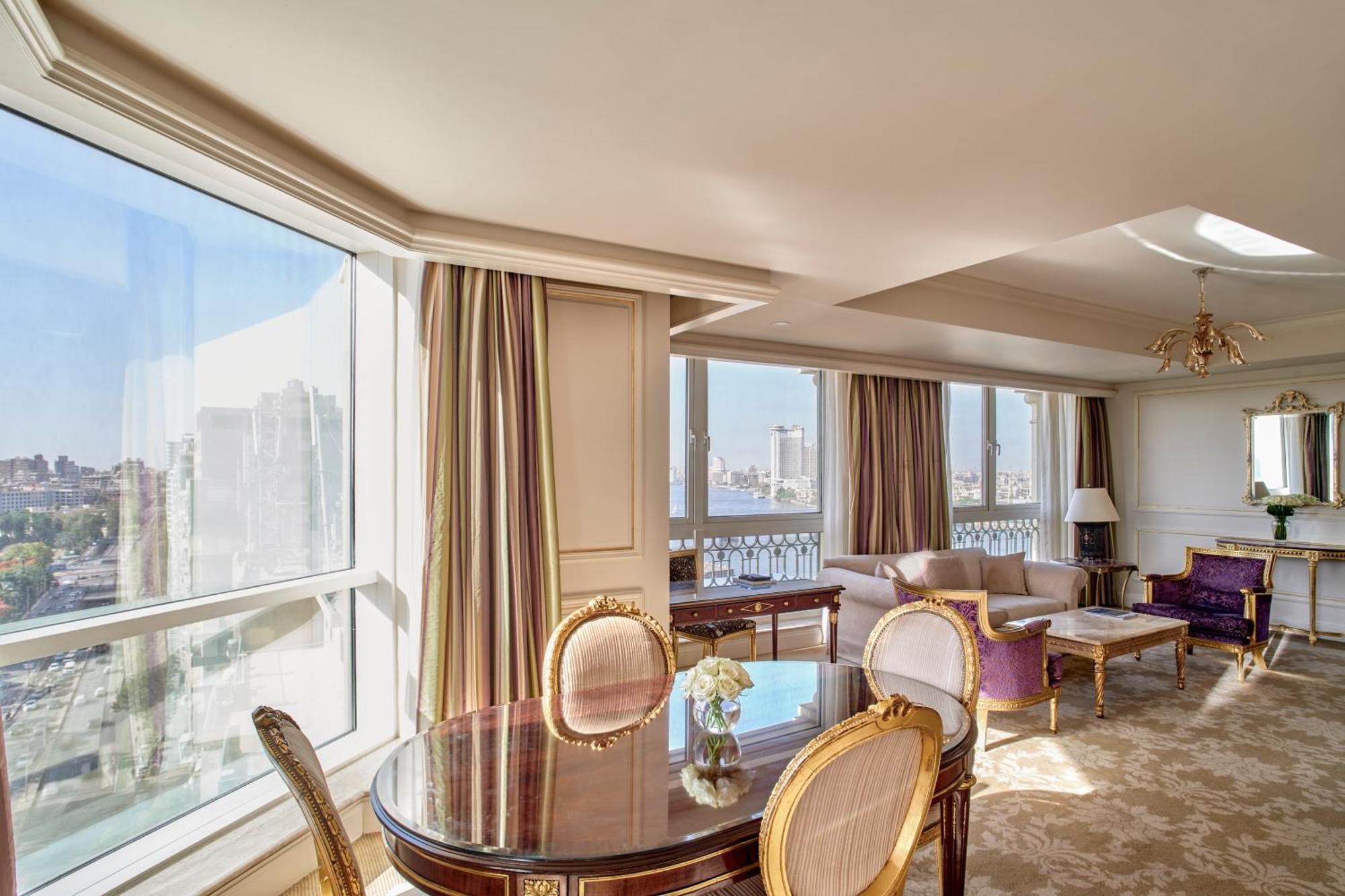Four Seasons Cairo At The First Residence Giza Luaran gambar A suite at the Four Seasons Hotel