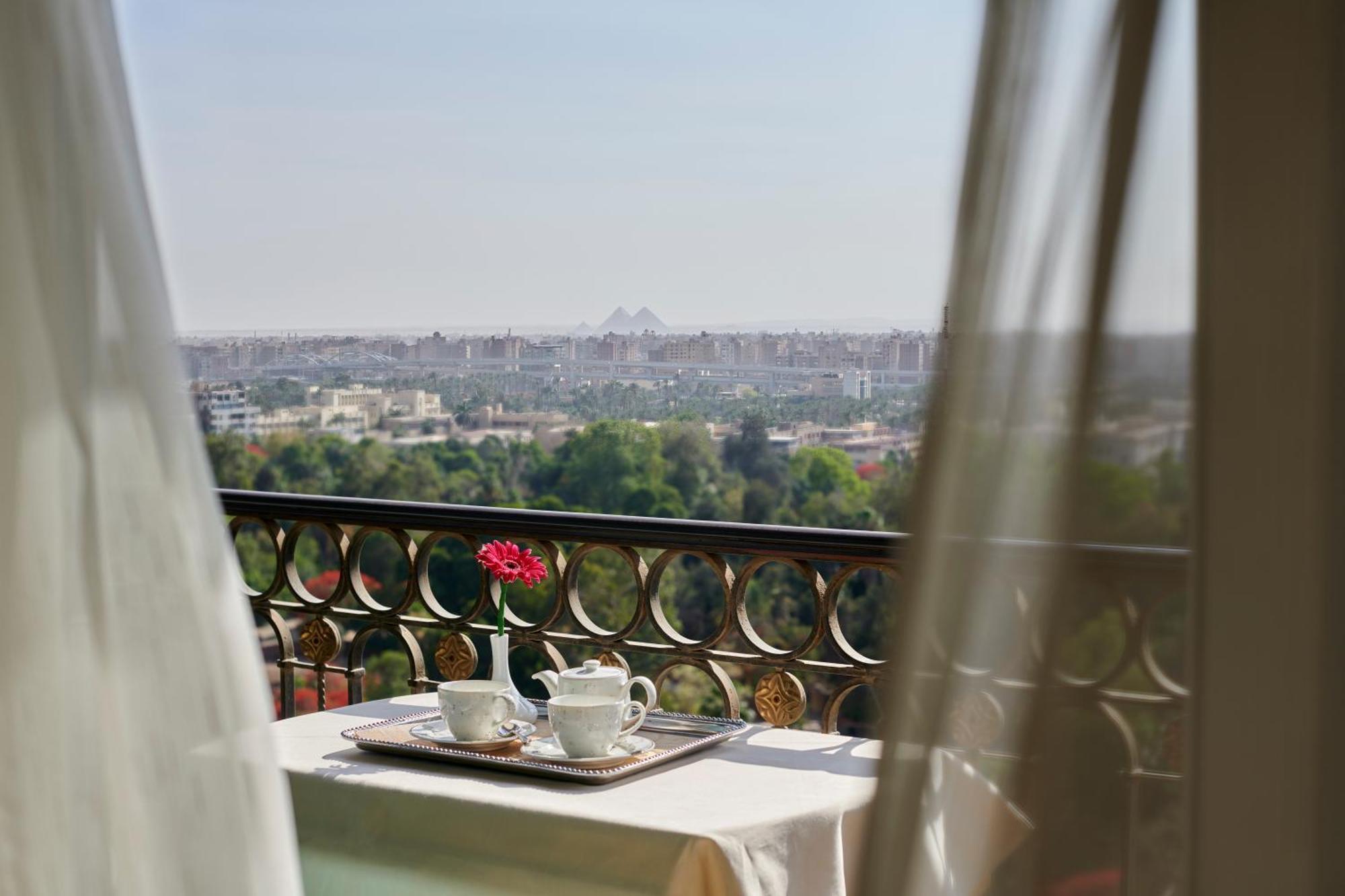Four Seasons Cairo At The First Residence Giza Luaran gambar View from the hotel